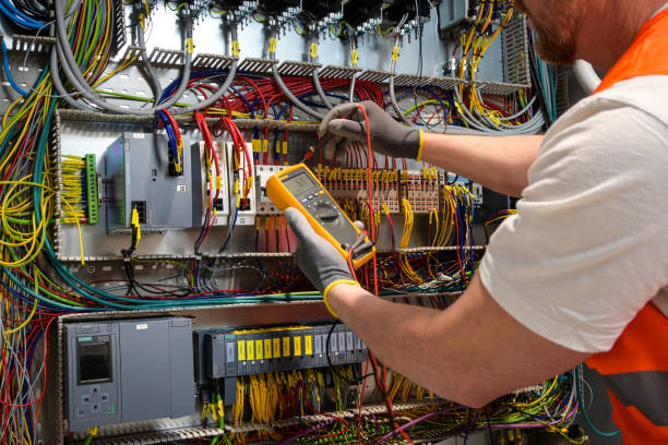Best Local Electrician Companies  in Auburn, NE